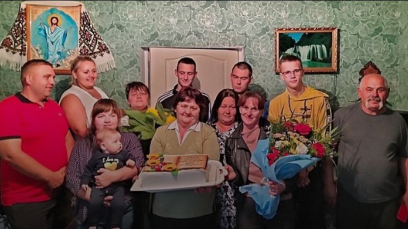 «Сьогодні моя душа із синами, які боронять Україну», - волинянка розповіла, як це бути мамою 13 дітей