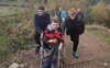 Діти з Волині на спинах винесли свого однокласника та друга на вершину гори в Карпатах