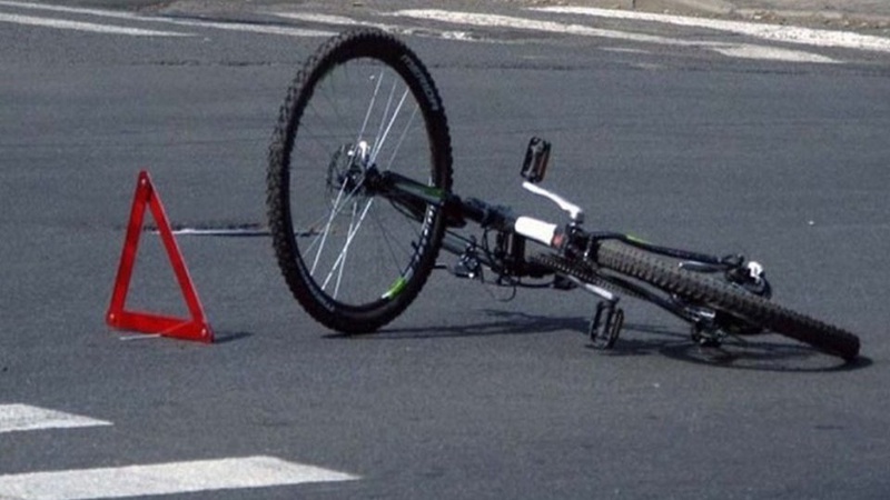 У Луцьку водій легковика збив велосипедиста