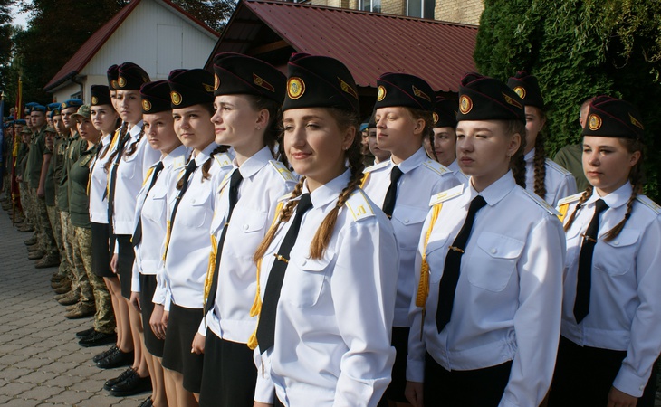 Клятва воїна ССО, посвята у ліцеїсти та відкриття Алеї пам’яті: у Волинському військовому ліцеї відбувся особливий день