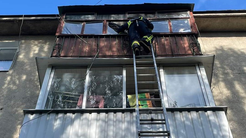 У Луцьку рятувальники запобігли пожежі квартири