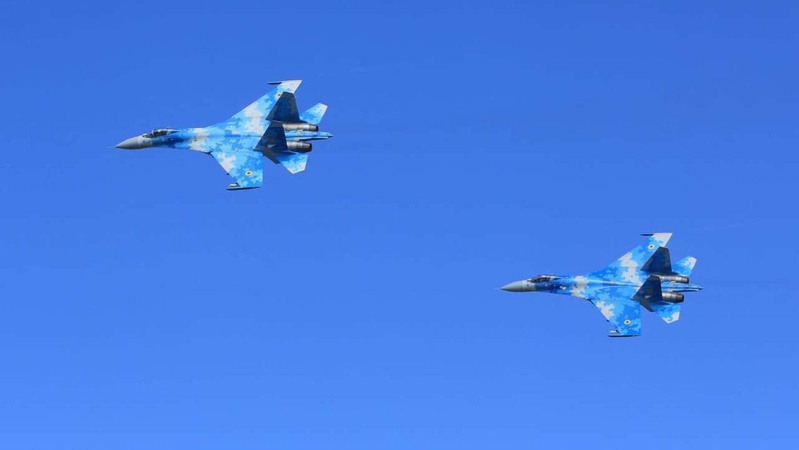 росія накопичує штурмову авіацію біля кордонів з Україною, – розвідка