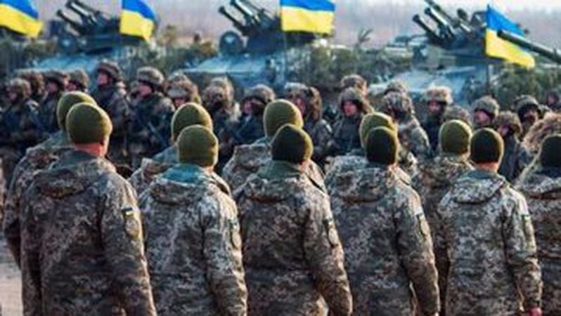 Понад мільйон українців забезпечують оборону країни, – Резніков