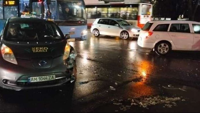У Луцьку – подвійна аварія: водії були тверезі