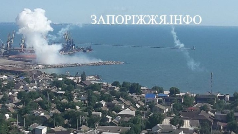 В окупованому Бердянську потопили корабель окупантів із боєприпасами, - ЗМІ