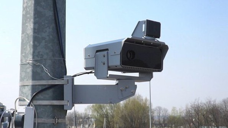 На двох вулицях Луцька встановлять камери, які «ловитимуть» гонщиків