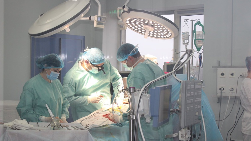 Волинські медики провели успішну операцію по пересадці двох нирок та серця