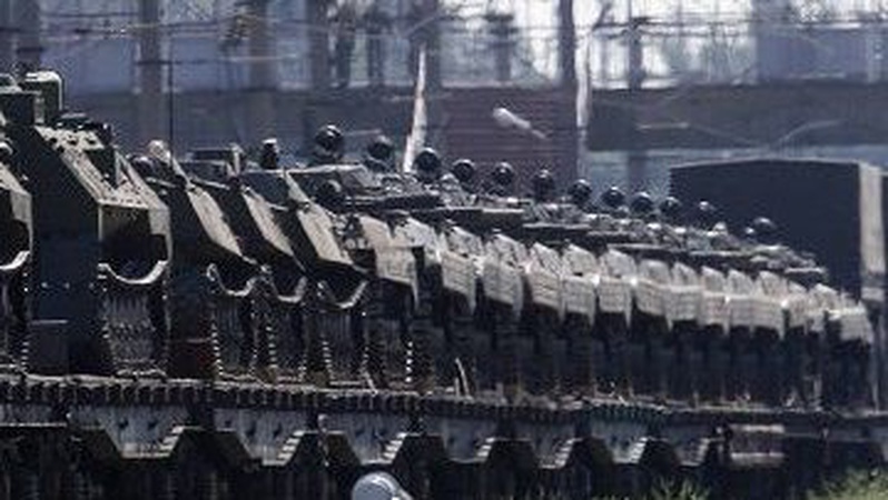 Росія тягне до кордонів України ешелон з ракетами та боєприпасами, – СтратКом ЗСУ