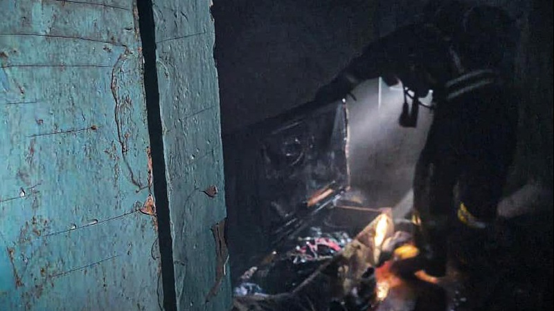 Нічна пожежа у Луцьку: з вогню врятували людину