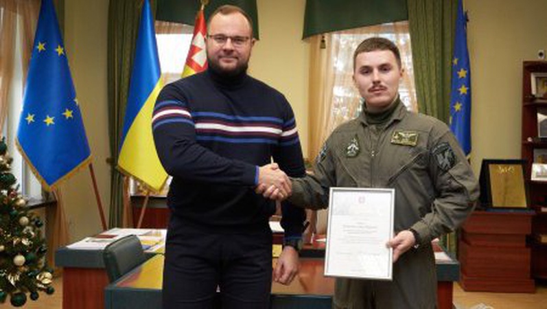 Луцький міський голова зустрівся з пілотом KARAYA – Героєм України, який служив у Луцьку