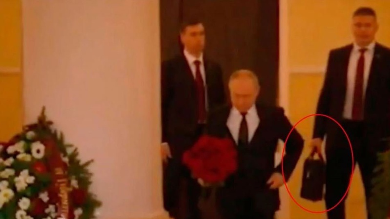 Охоронця Путіна, який носив «ядерну валізку» , знайшли з простреленою головою, – ЗМІ