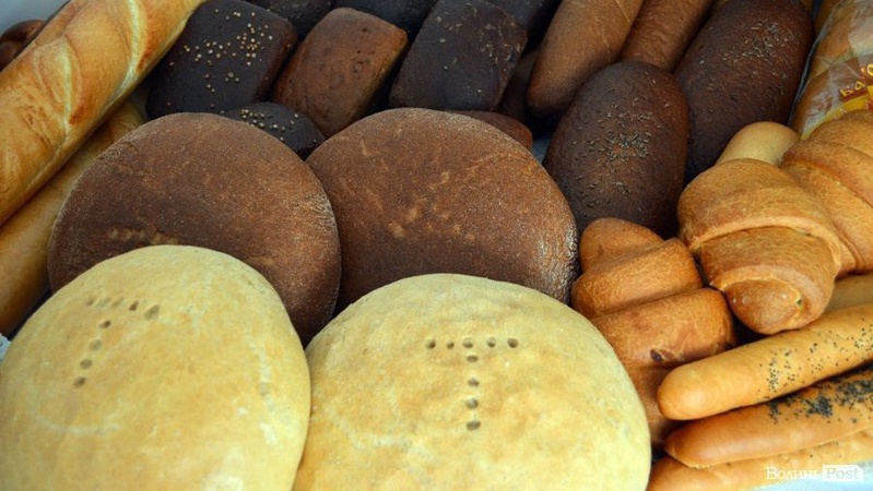 Хліб і хлібобулочні вироби для вийськових випікатимуть на Волині