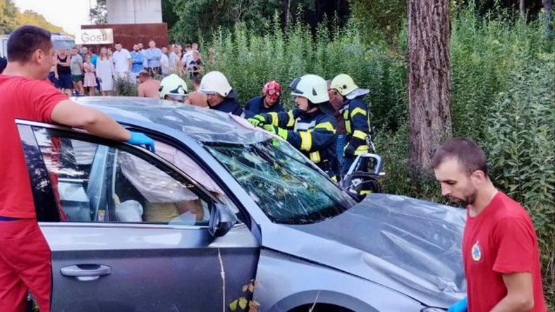 Повідомли про стан чоловіка, який постраждав  у ДТП біля Луцька