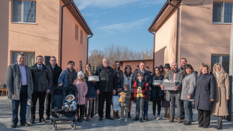 У Луцьку відкрили два нові дитячі будинки сімейного типу
