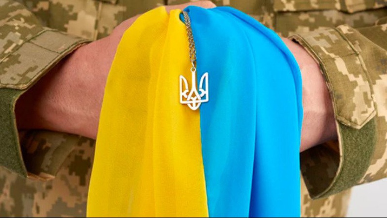 Зі словами «Слава Україні»: у Маріуполі військовий підірвав себе в оточенні окупантів