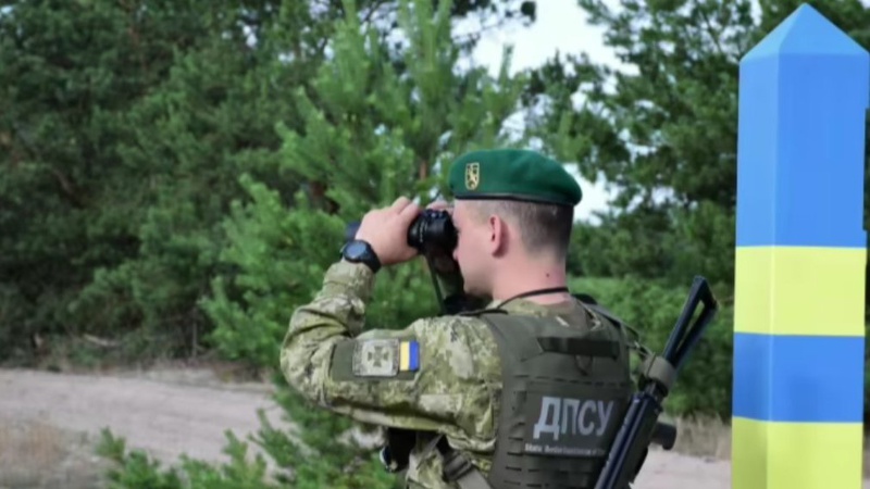 Україна відповіла на звинувачення Білорусі у стягуванні військ
