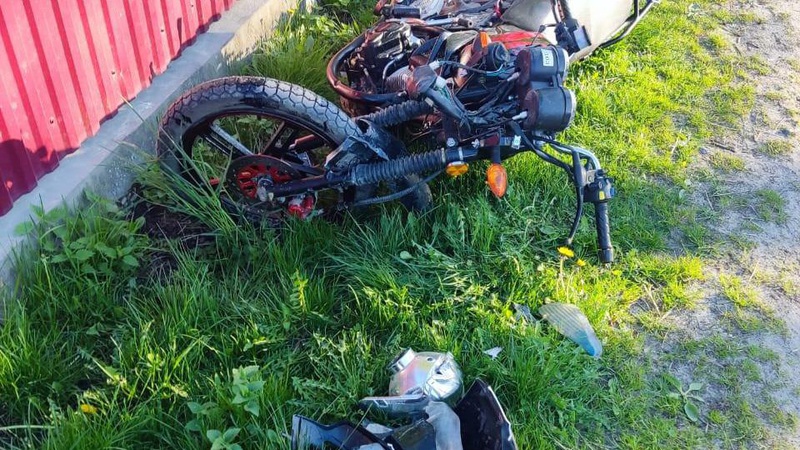 На Волині лоб в лоб зіткнулися мотоциклісти: травмувалися двоє неповнолітніх дівчат
