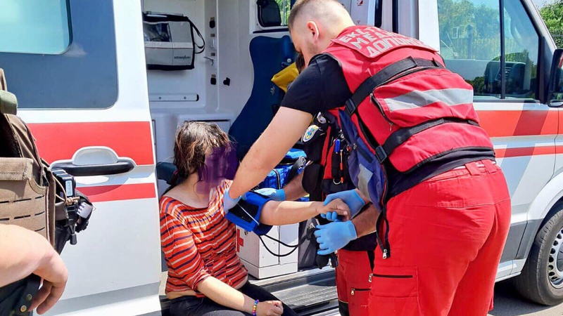 Ледве не втонула: у Луцьку рятувальники врятували з річки жінку