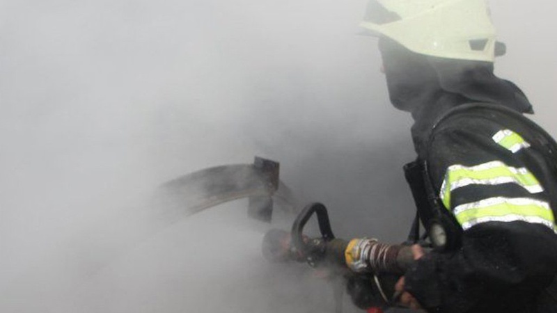 У Луцьку горів підвал: пожежники врятували чоловіка