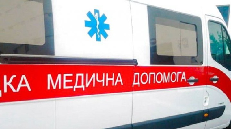Повідомили про стан чотирьох осіб, які травмувалися в аварії поблизу Луцька