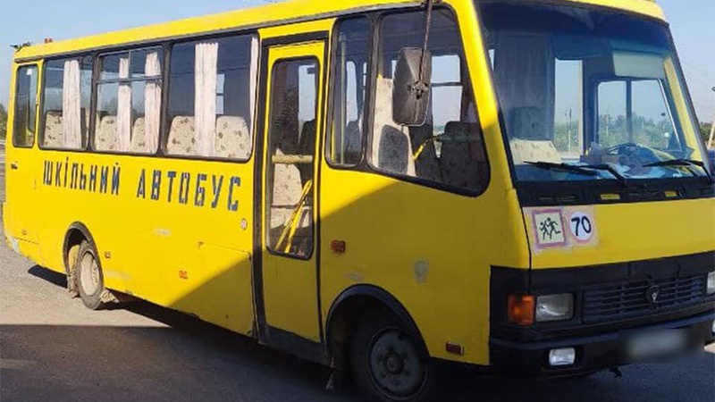 Водій шкільного автобуса, якого спіймали п’яним за кермом, написав заяву на звільнення