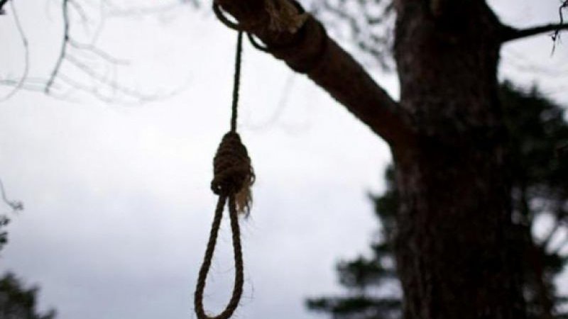 У Луцькому районі молодий чоловік скоїв самогубство на власному подвір’ї