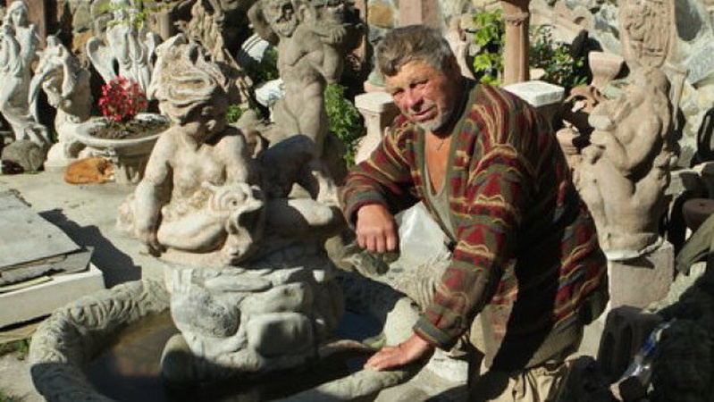 Де і коли прощатимуться з відомим луцьким скульптором Миколою Голованем