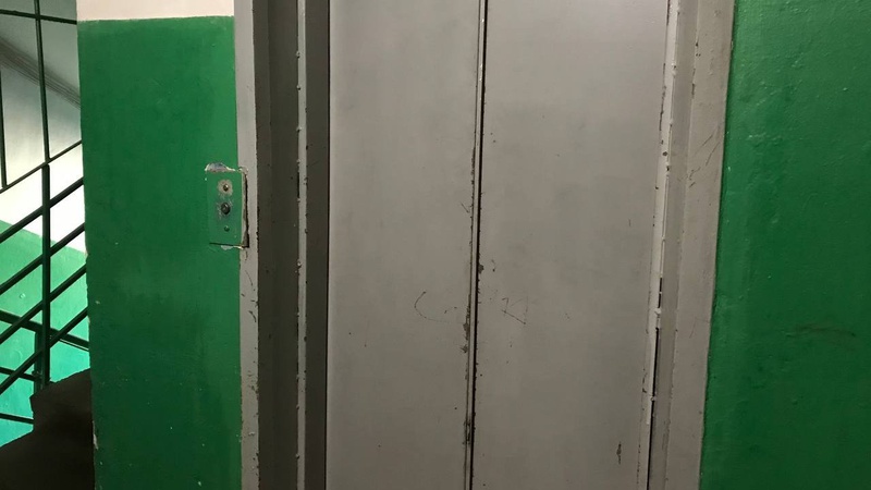 У Луцьку в ліфтах одночасно застрягли 23 людини: яка причина