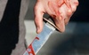 Кривава бійка: волинянин порізав ножем дружину, брата і поліцейських