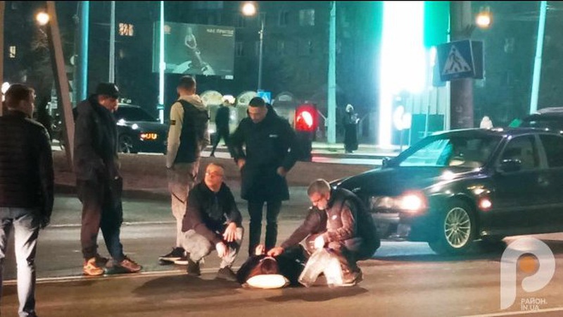 ДТП у Луцьку: на вулиці Конякіна автомобіль збив жінку