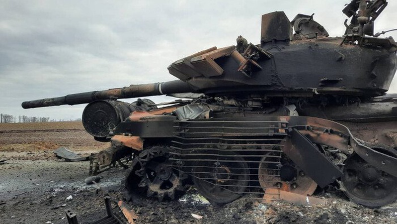 Втрати ворога на півдні: ЗСУ знищили склад в Білогірці та бронетехніку рашистів