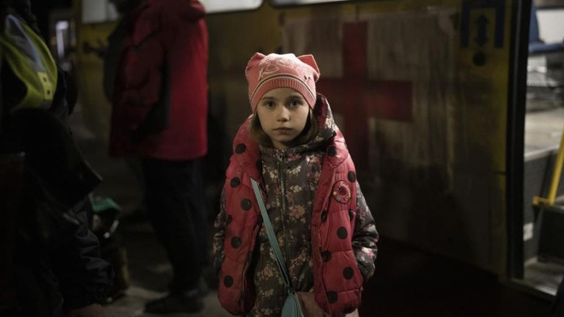 Під час «фільтрації» мешканців Маріуполя росіяни допитують дітей