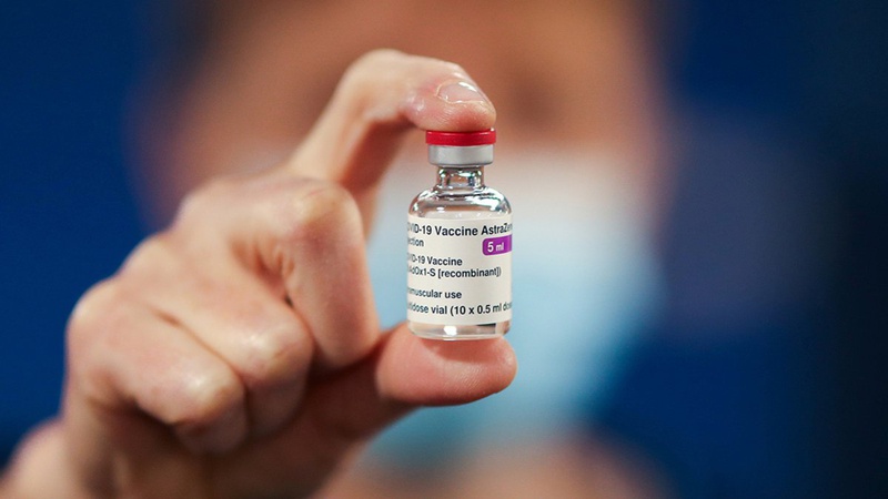 На Волині утилізують майже 20 тисяч доз вакцини AstraZeneca