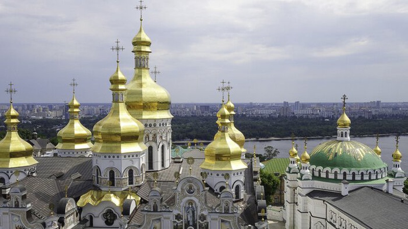 Архієпископ УПЦ МП шокував заявою: підрив ГЕС – покарання Україні за Лавру