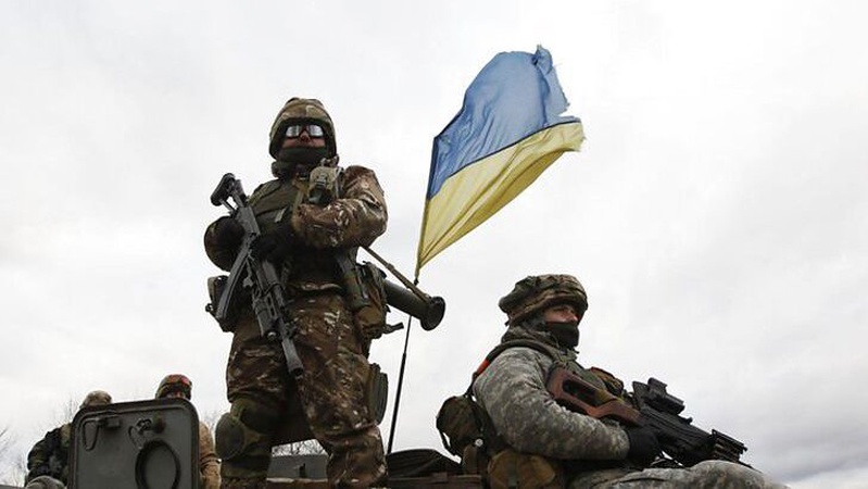 Кожному бійцю із загарбниками Україна платитиме по 100 тисяч гривень на місяць, – постанова Кабміну