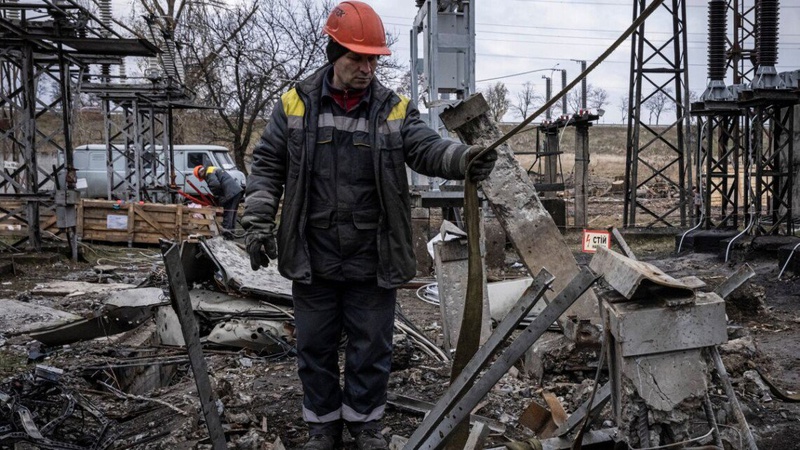 Крилаті ракети атакували захід України: росіяни вкотре били по енергетичних об’єктах