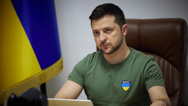 Зеленський пояснив, що робити українцям на окупованих територіях