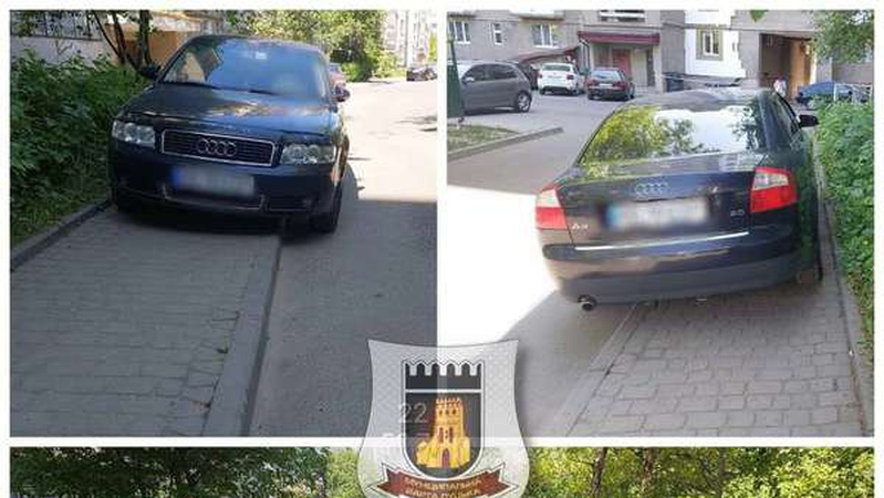 В Луцьку покарали водія Audi, який запаркувався на тротуарі.ФОТО