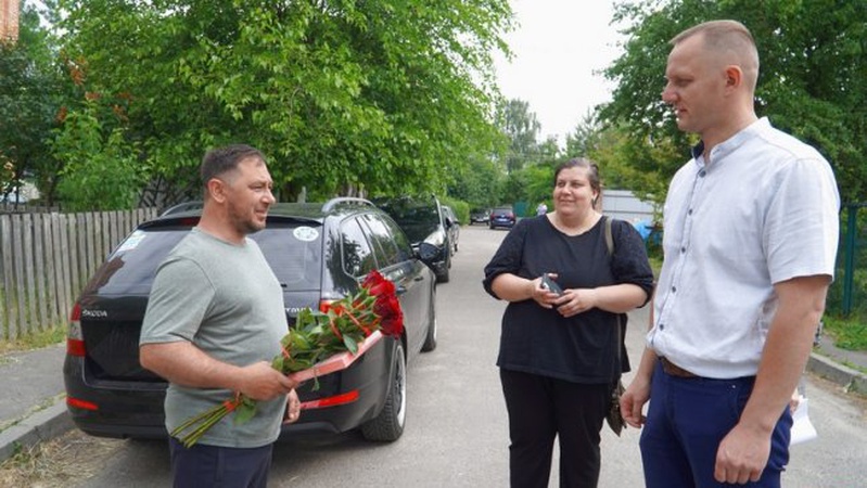 На Волині привітали з днем народження батька загиблого 19-річного Героя