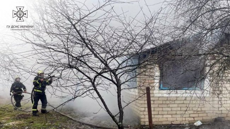 На Волині через несправність плити виникла пожежа у житловому будинку
