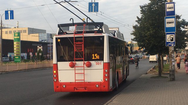 Через вимкнення електрики у Луцьку змінили графік руху тролейбусів