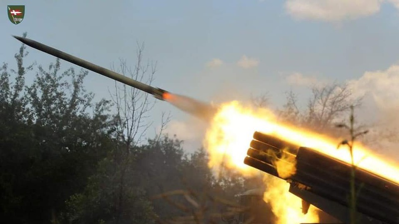 Українські захисники знищили за добу близько 170 окупантів, 7 танків, 1 гелікоптер: загальні втрати ворога