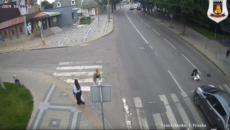 На пішохідному переході у Луцьку збили жінку. ВІДЕО
