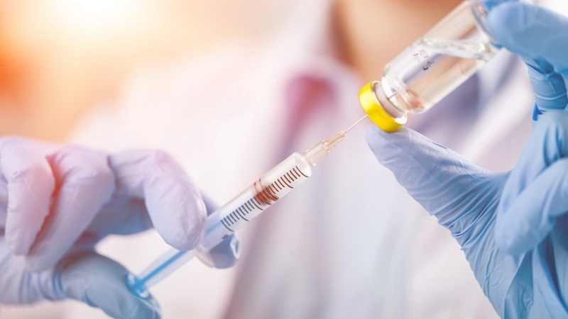Скільки волинян отримали додаткову дозу вакцини від коронавірусу