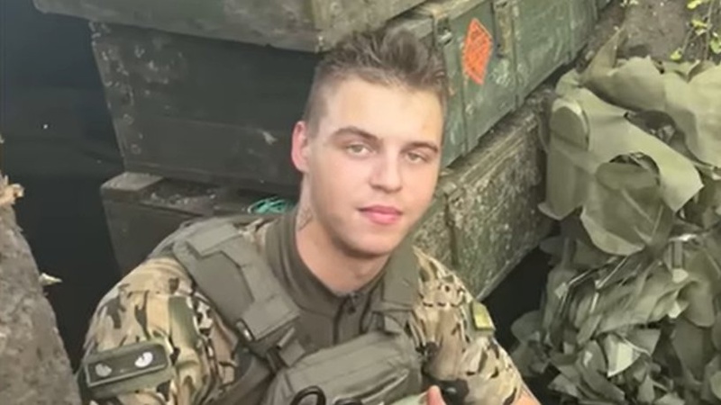 20-річний воїн з Волині в окопі під обстрілами написав заповіт, його цитував президент України
