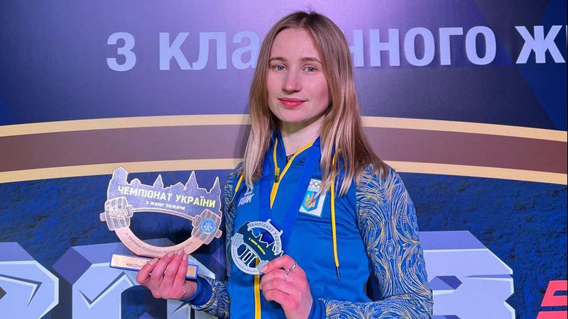 Спортсменка з Луцька виборола срібло на чемпіонаті України з жиму лежачи