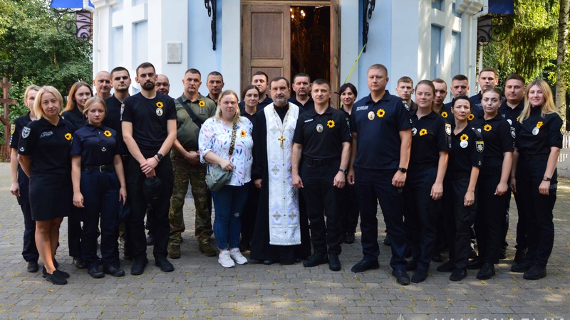 Волинські поліцейські долучилися до Всеукраїнської акції пам’яті «Сонях». ФОТО