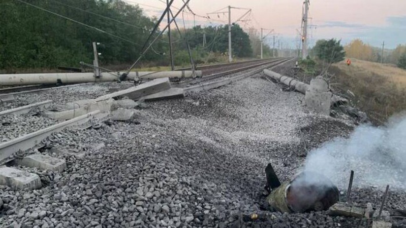 Невідомі підірвали залізницю у білорусі