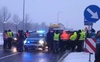 Українські водії перекрили дороги в польських містах у відповідь на блокаду кордону