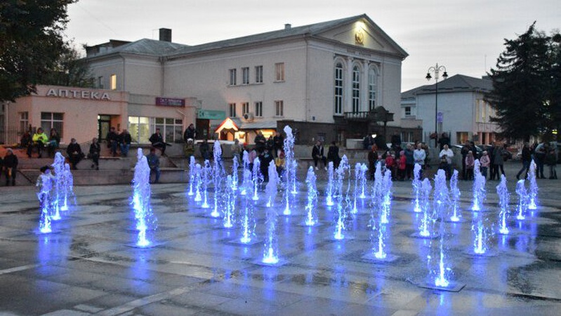 Поліщук запевняє, що на фонтан у центрі Луцька не виділятимуть більше грошей